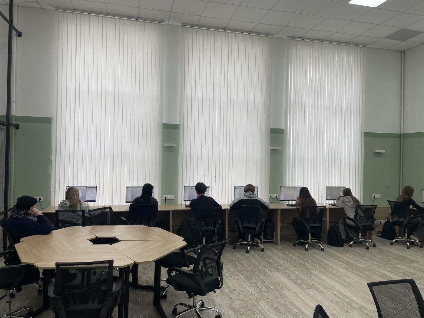Кафедра «Технология машиностроения» открывает школьникам мир современных инженерных технологий